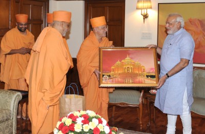 Delegation of saints calls on PM